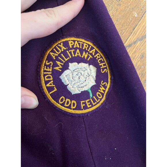 Vintage Purple Odd Fellows Ladies Aux Patriarchs Cape Women One Size - Picture 3 of 13